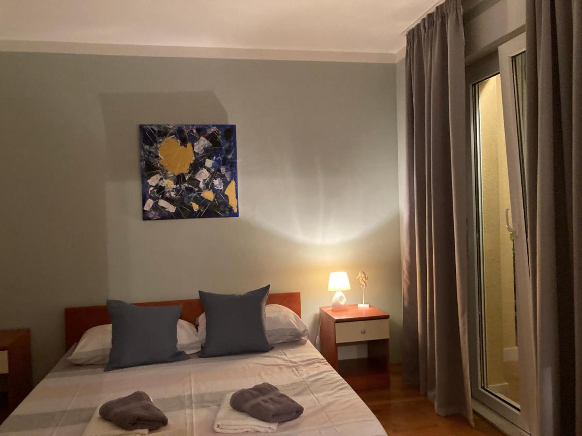 Guest House Adria Dugi Rat Dış mekan fotoğraf
