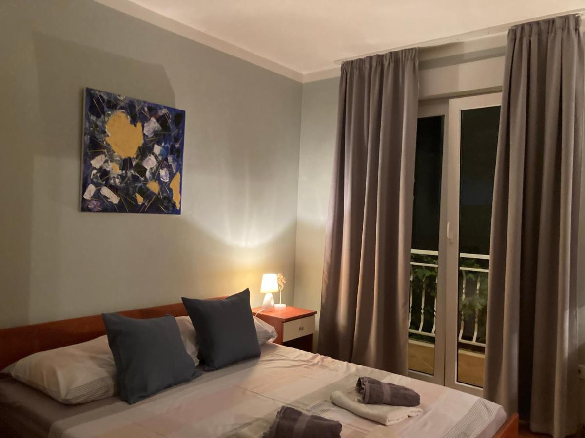 Guest House Adria Dugi Rat Dış mekan fotoğraf