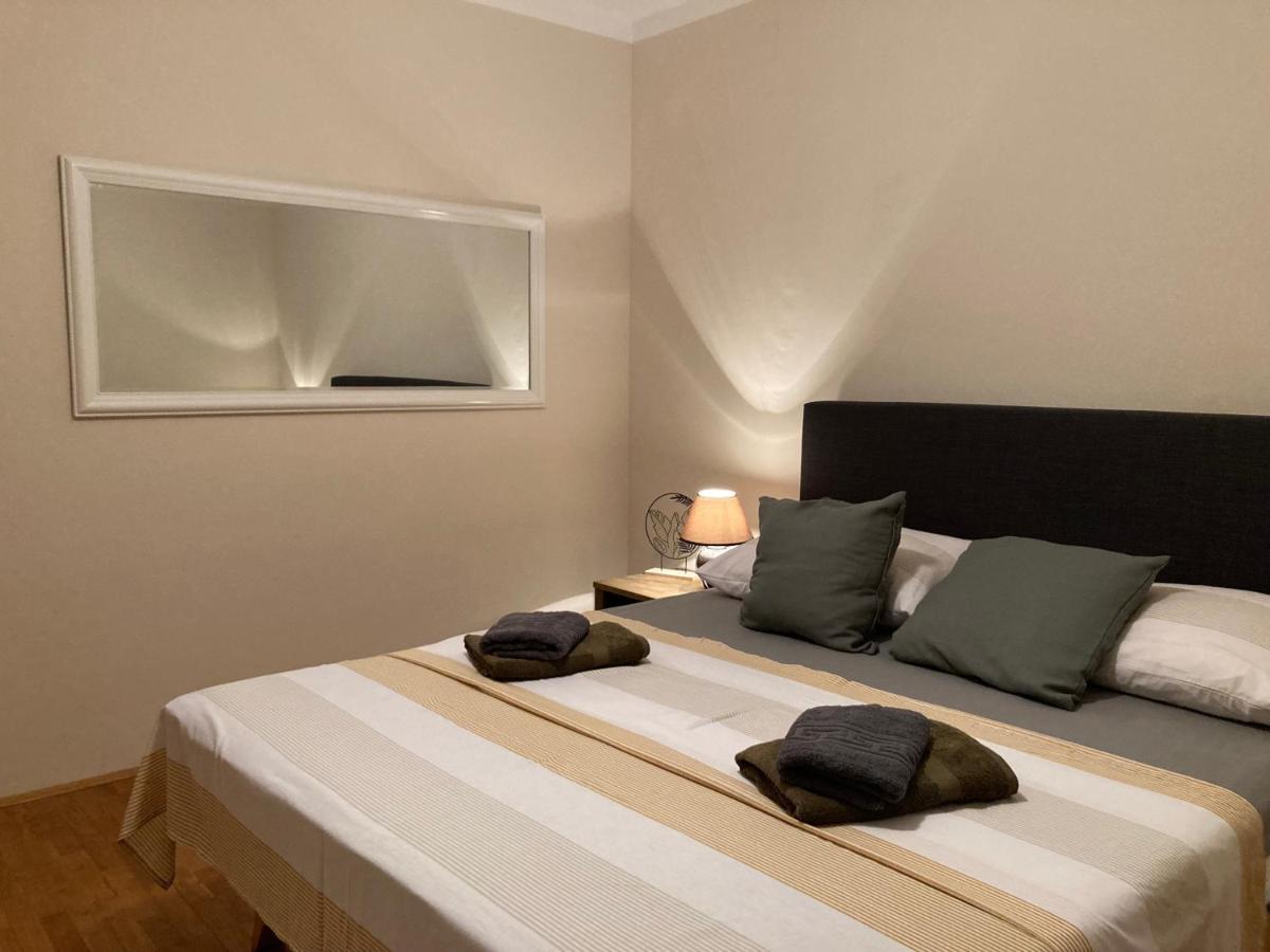 Guest House Adria Dugi Rat Dış mekan fotoğraf