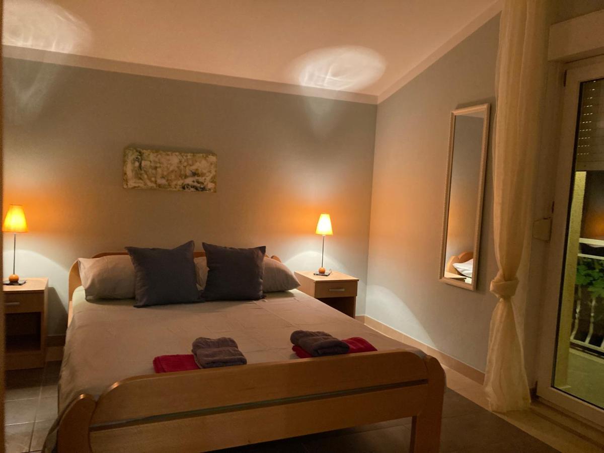 Guest House Adria Dugi Rat Dış mekan fotoğraf