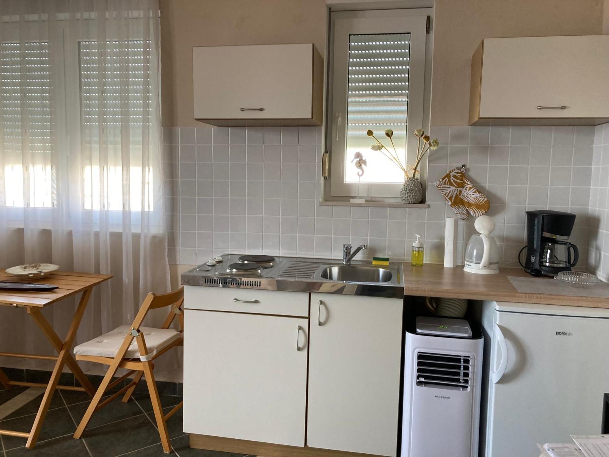 Guest House Adria Dugi Rat Dış mekan fotoğraf