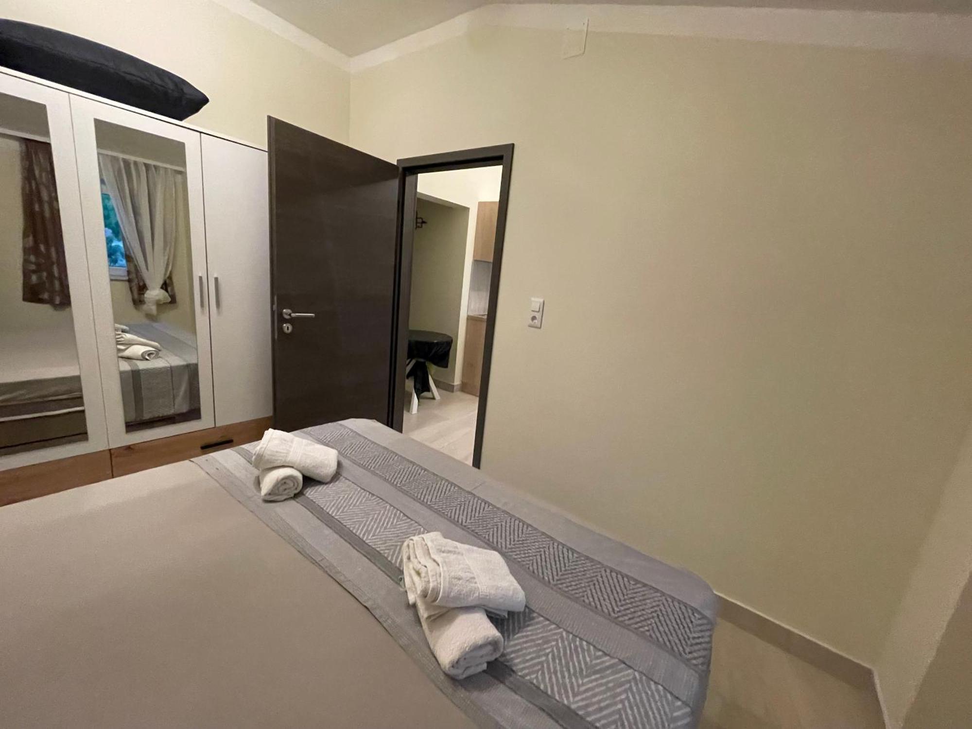 Guest House Adria Dugi Rat Dış mekan fotoğraf